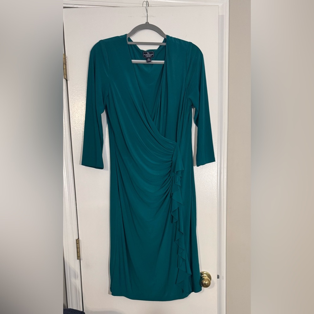 American Living Dress stretchy with built in support in skirt graduation party